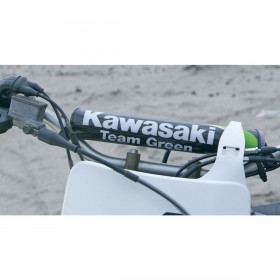 Nakładka na kierownicę w barwach Kawasaki dla KX