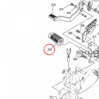 YAMAHA - COVER, FOOTREST nr: BT4F74230000